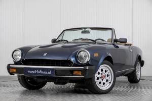 Image 3/50 of FIAT 124 Pininfarina Spidereuropa (1985)