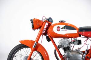 Image 19/50 de Gilera Giubileo 100 (1962)