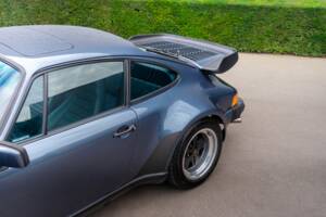 Image 2/15 de Porsche 911 Turbo 3.3 (1982)