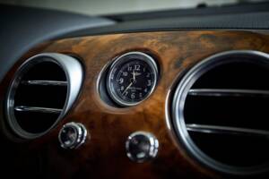 Image 63/100 of Bentley Continental Flying Spur (2008)