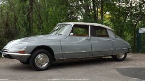 Image 21/35 de Citroën DS 21 Pallas (1969)