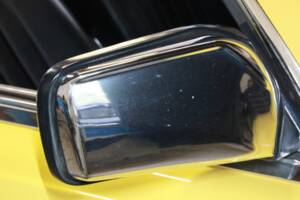 Image 16/50 of Mercedes-Benz 500 SL (1983)