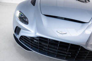 Bild 31/47 von Aston Martin V12 Speedster (2021)