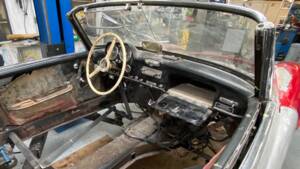 Image 42/54 of Mercedes-Benz 190 SL (1957)