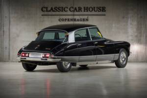 Image 11/97 of Citroën DS 20 Chapron (1972)