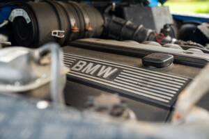 Bild 29/50 von Land Rover Defender 90 &quot;50th Anniversary&quot; (1999)