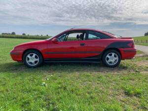 Bild 26/35 von Opel Calibra 2,0 (1991)