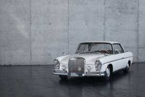 Afbeelding 5/50 van Mercedes-Benz 300 SE (1963)