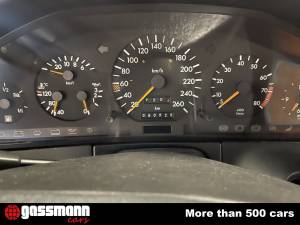Imagen 10/15 de Mercedes-Benz 300 SE (1991)