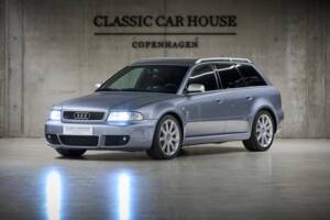 Imagen 2/100 de Audi RS4 Avant (2001)