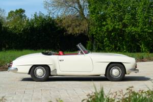Image 7/50 of Mercedes-Benz 190 SL (1959)