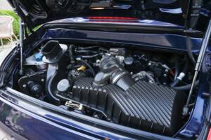 Image 38/50 of Porsche 911 Carrera 4S (2004)