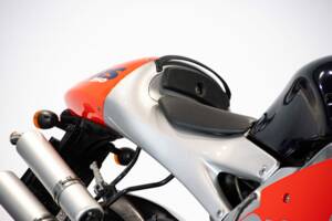 Image 24/50 of Aprilia RS 250 (1998)