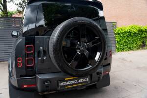 Image 8/61 de Land Rover Defender 110 D200 AWD (2023)