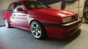 Afbeelding 2/11 van Alfa Romeo 155 Twin Spark 2.0 16V (1997)
