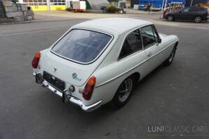 Image 9/54 de MG MGB GT (1974)