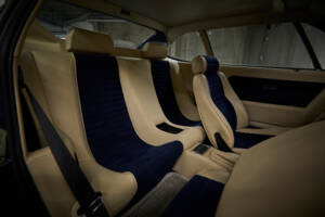 Image 76/100 de Ferrari Dino 308 GT4 (1976)