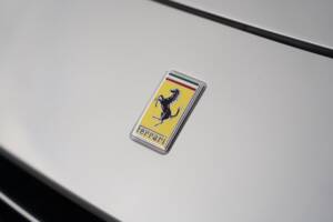 Bild 31/50 von Ferrari California T (2015)