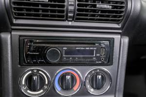 Bild 17/50 von BMW Z3 2.0 (2000)