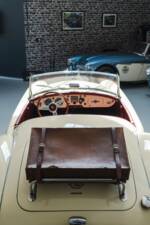 Image 13/22 of MG MGA 1600 (1960)