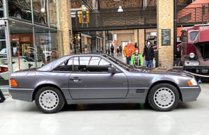 Image 8/49 de Mercedes-Benz SL 280 (1995)
