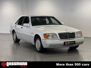 Image 3/15 of Mercedes-Benz 500 SE (1992)