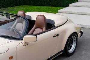 Bild 38/41 von Porsche 911 Speedster 3.2 (1989)