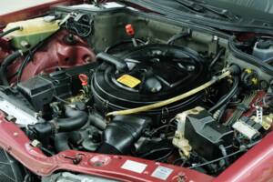 Bild 24/50 von Mercedes-Benz 260 SE (1990)