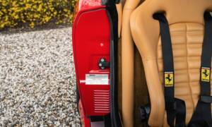 Bild 34/49 von Ferrari 550 Maranello (2000)