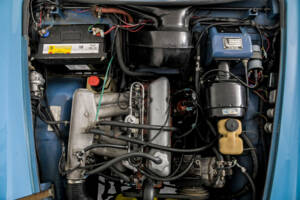 Image 25/50 of Volvo 1800 E (1971)