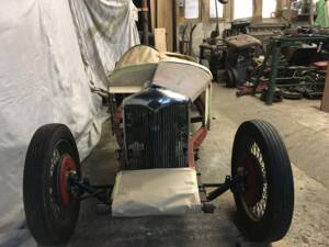 Image 18/43 of Riley 12&#x2F;4 Special (1933)