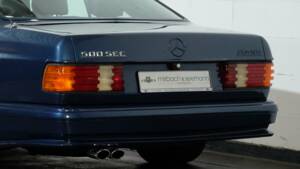 Image 23/29 of Mercedes-Benz 500 SEC (1985)