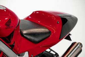 Immagine 21/34 di Honda DUMMY (2002)