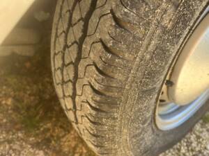 Bild 41/51 von Volkswagen T2a Kombi (1971)