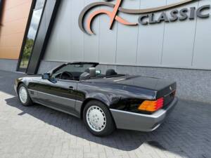 Image 5/50 de Mercedes-Benz 300 SL (1990)