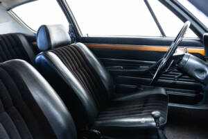 Image 14/26 de Audi 100 Coupe S (1973)