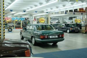 Bild 48/50 von Mercedes-Benz 420 SEL (1990)