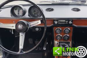 Immagine 3/8 di Alfa Romeo 1750 Berlina (1969)
