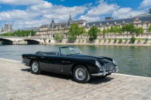 Afbeelding 1/75 van Aston Martin DB 5 Volante (1964)