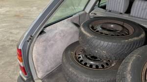 Bild 61/81 von Mercedes-Benz 250 TD (1992)