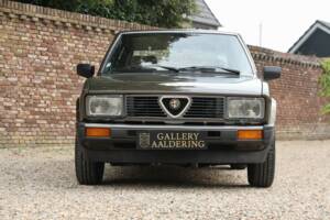 Bild 49/50 von Alfa Romeo Alfetta 2.0 (1984)