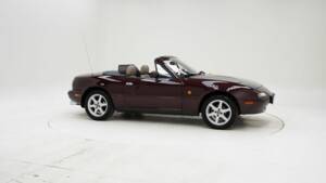 Afbeelding 3/15 van Mazda MX-5 1.6 (1996)
