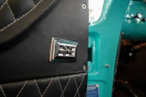 Bild 14/38 von Chevrolet Apache Stepside (1958)