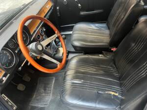 Image 5/11 of Alfa Romeo Giulia Nuova Super 1300 (1977)