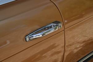 Bild 16/50 von Mercedes-Benz 350 SLC (1972)