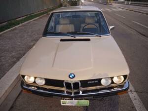 Afbeelding 37/50 van BMW 525 (1975)