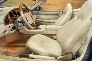 Bild 14/19 von Jaguar XK8 4.0 (1998)