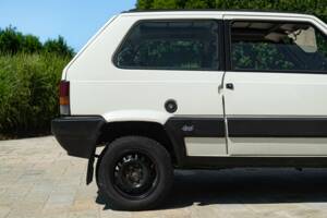 Bild 21/50 von FIAT Panda 4x4 1,0 (1986)
