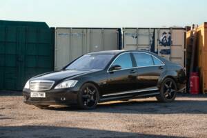 Bild 22/50 von Mercedes-Benz S 600 L (2009)