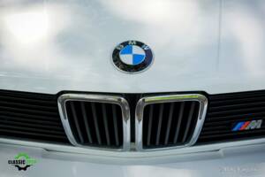 Image 37/51 of BMW M 535i (1985)